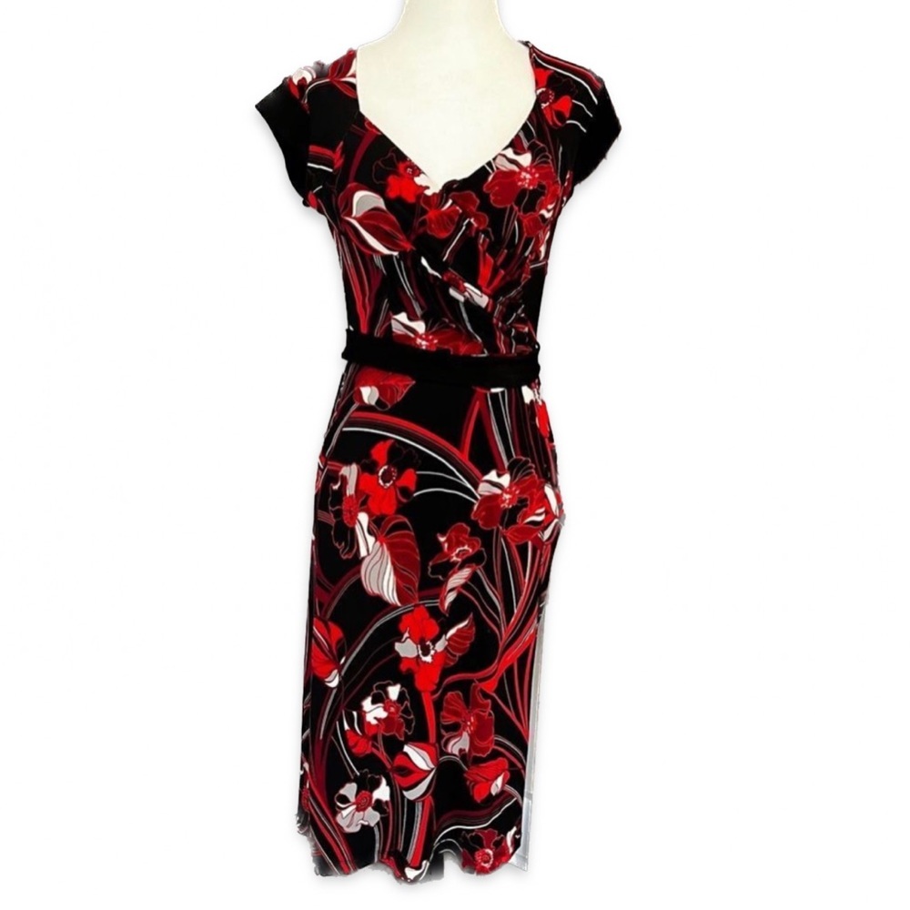 Le Chateau Small Floral Print